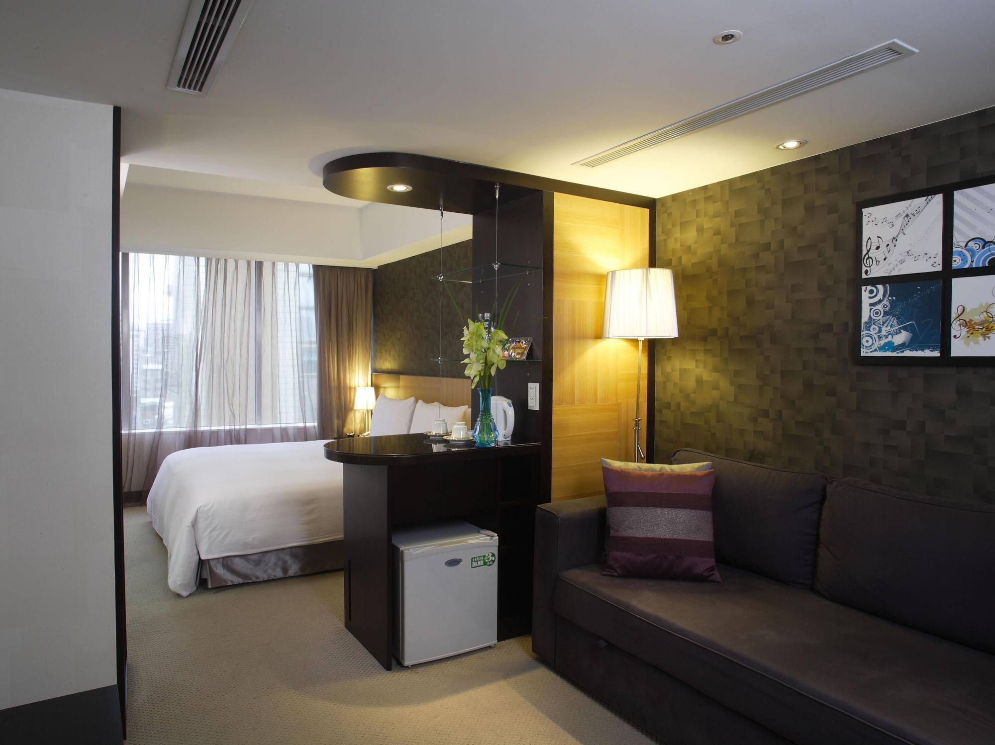 台北碧瑤飯店 Hotel B Тайбей Екстер'єр фото